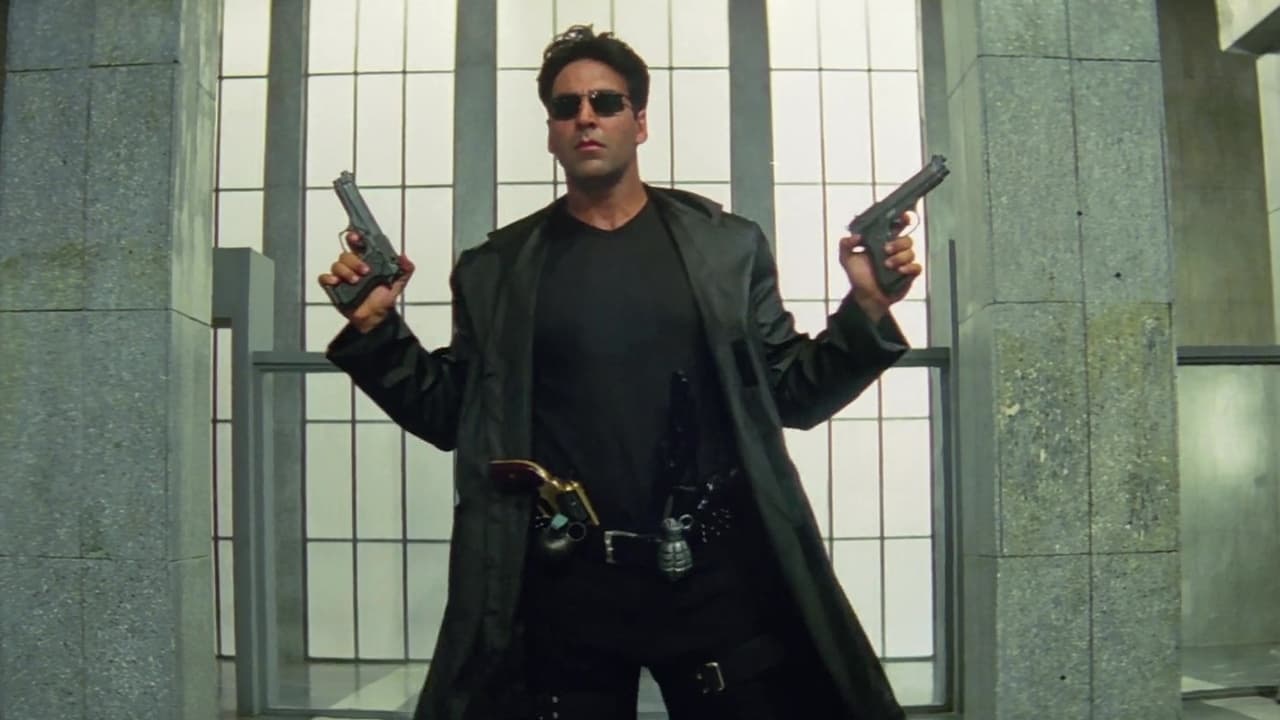 Awara Paagal Deewana Movie Screenshot 1