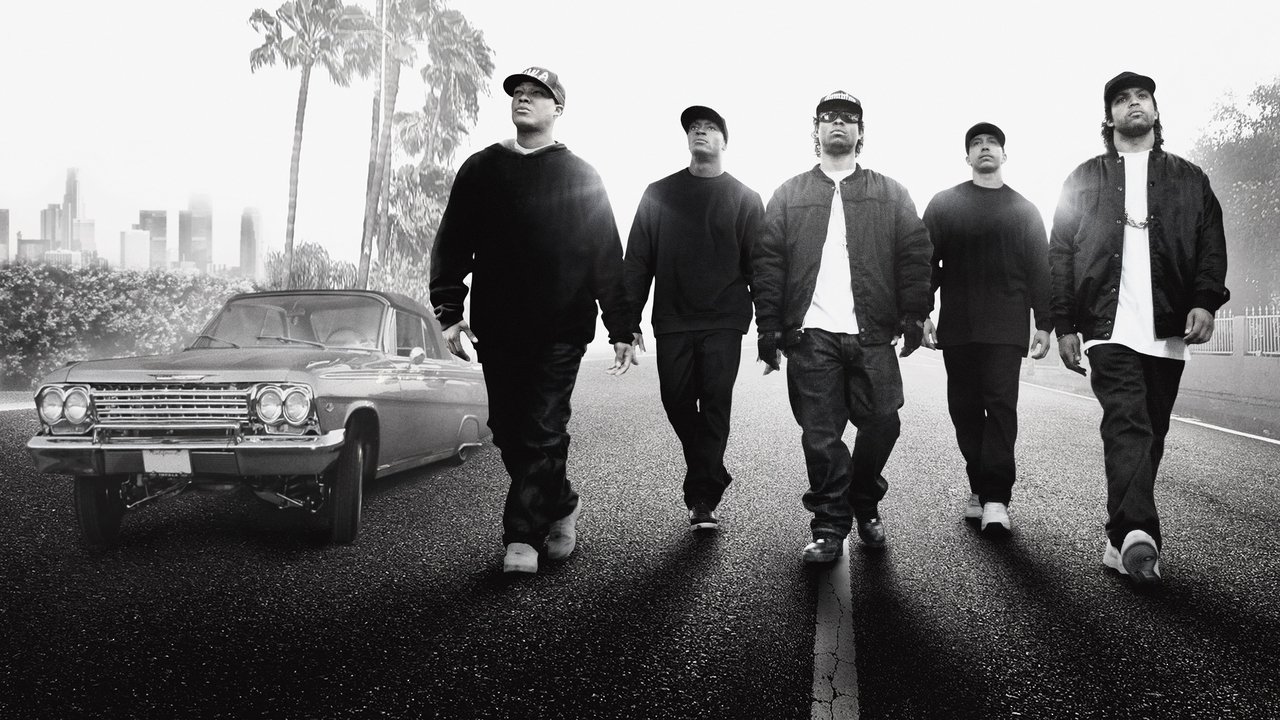 Straight Outta Compton Movie Screenshot 1