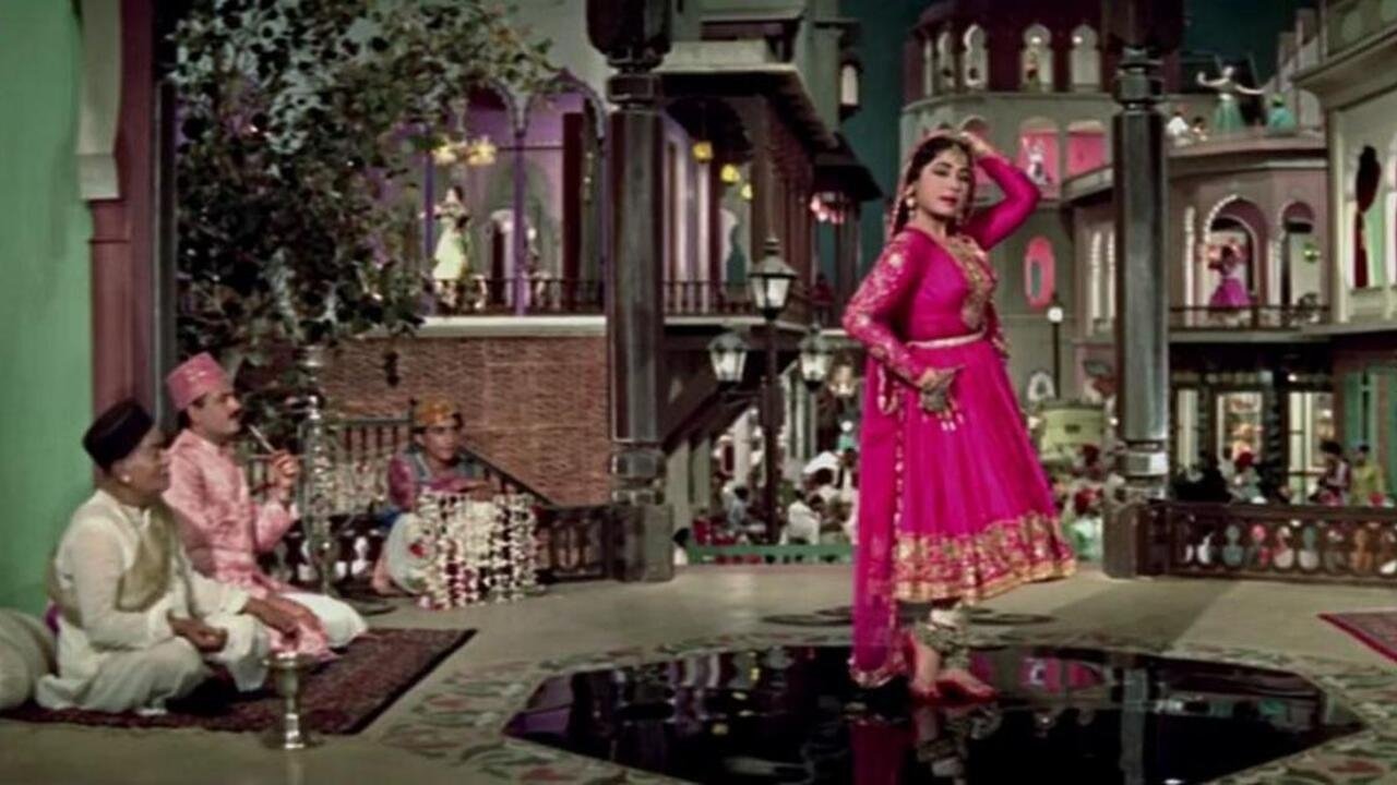 Pakeezah Movie Screenshot 4
