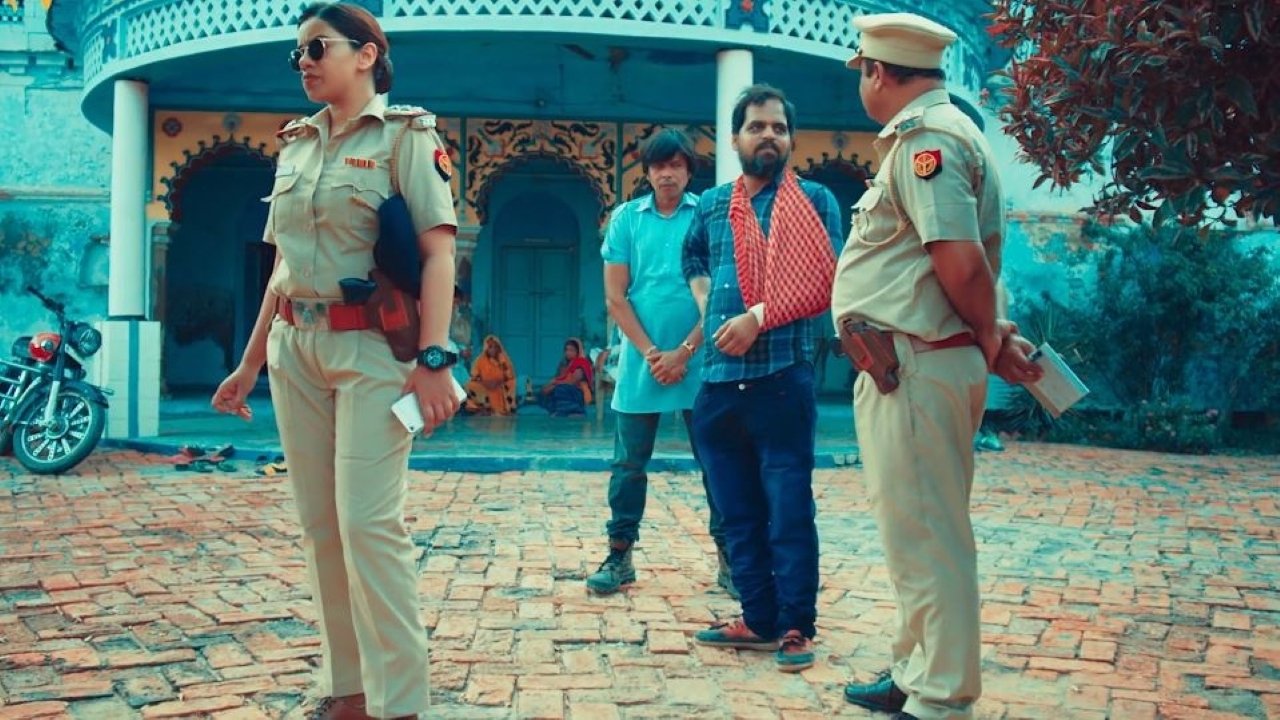 Bahut Hua Sammaan Movie Screenshot 3